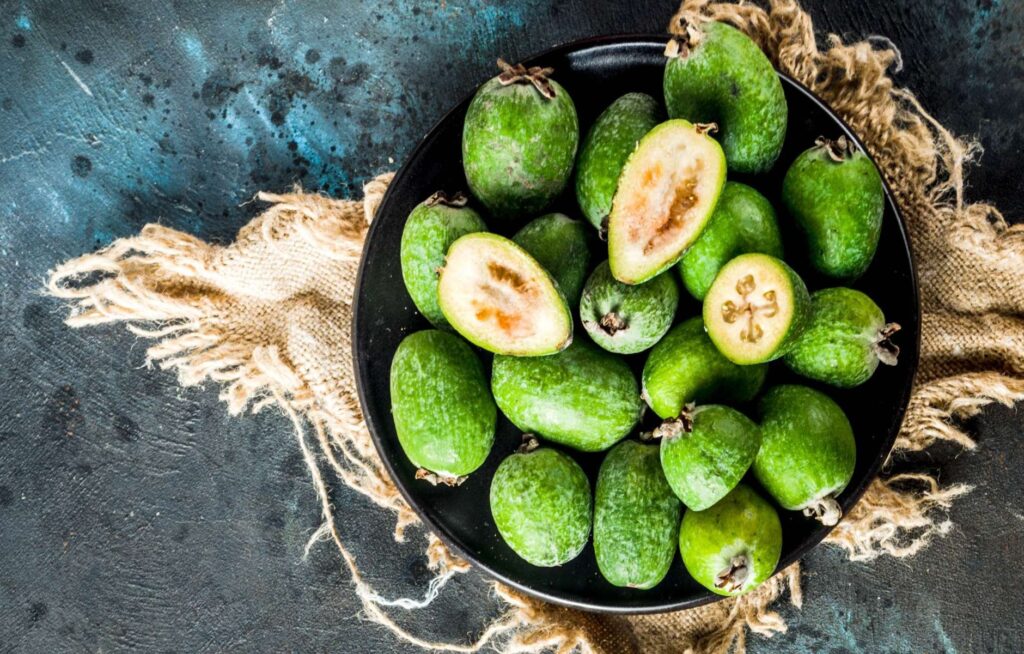 Kaymak Ağacı Feijoa Meyvesinin Faydaları