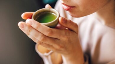 Çay Suyunun Saça Faydaları: Saç Bakımında Çay Suyu Kullanımı