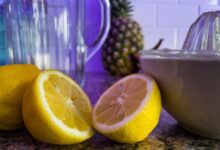 Limon Suyu Asit mi Baz mı? İşte Merak Edilenler Limon Suyu Asit mi Baz mı? İşte Merak Edilenler